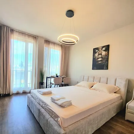 Luxury & Pool In Diamond Sarafovo Апартаменты *