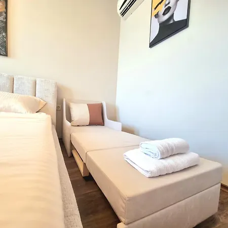 Luxury & Pool In Diamond Sarafovo * Бургас