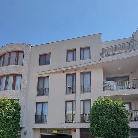 Luxury & Pool In Diamond Sarafovo * Бургас
